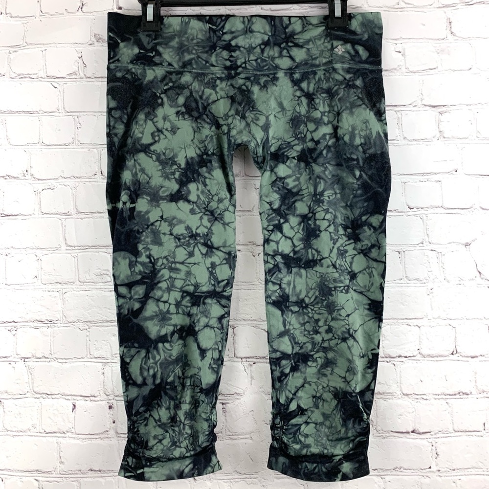 NUX Tie Dye Cropped Legging